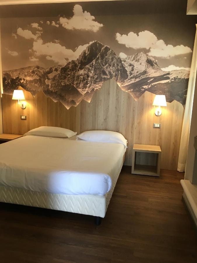 Hotel Nido Dell'Aquila アッセルジ エクステリア 写真