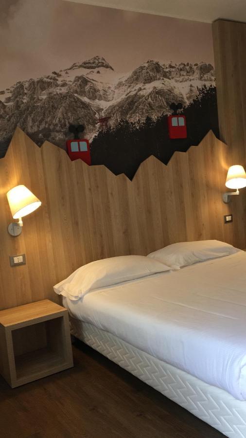Hotel Nido Dell'Aquila アッセルジ エクステリア 写真
