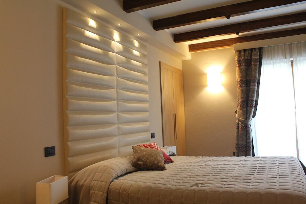 Hotel Nido Dell'Aquila アッセルジ エクステリア 写真