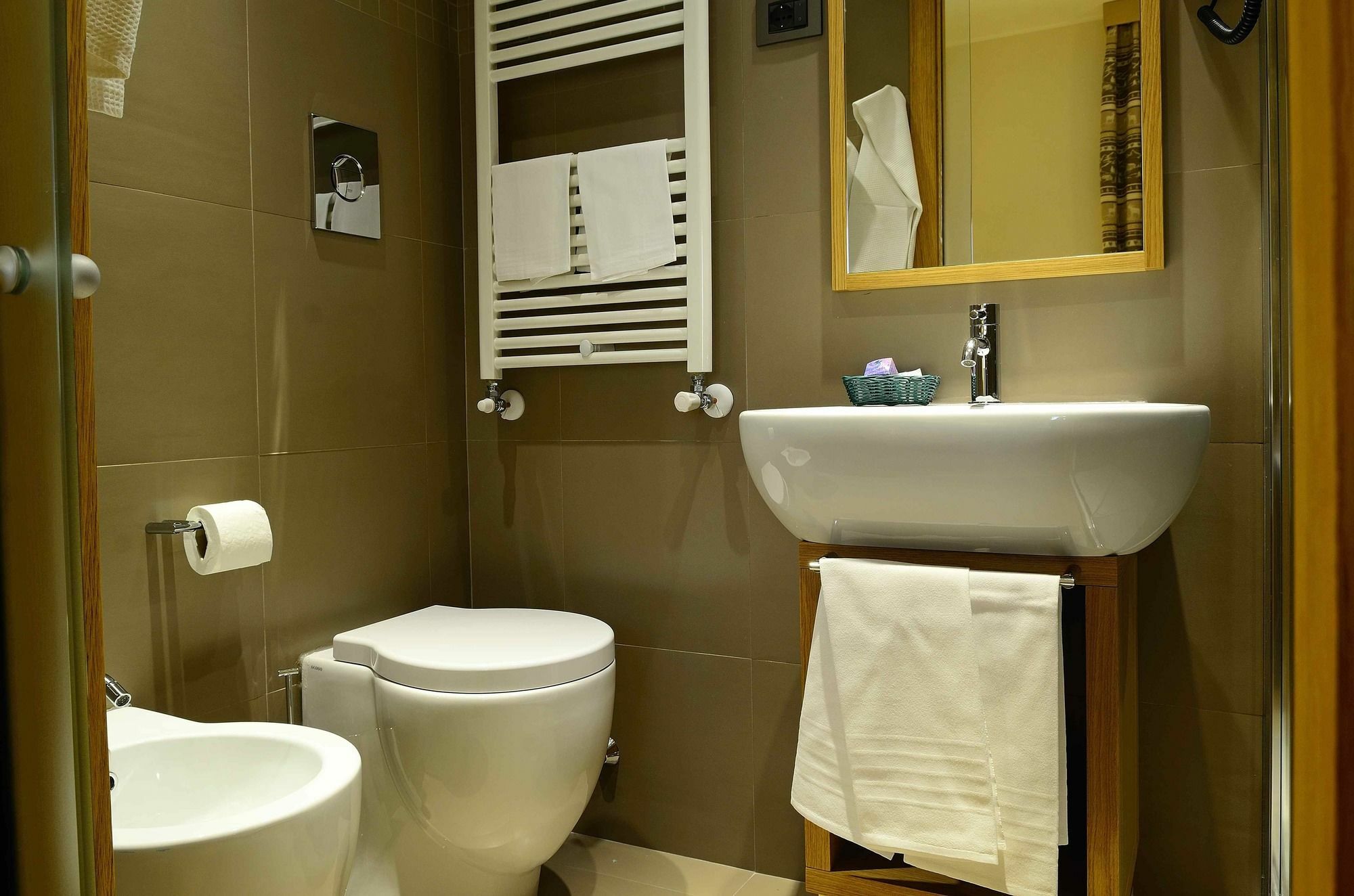 Hotel Nido Dell'Aquila アッセルジ エクステリア 写真
