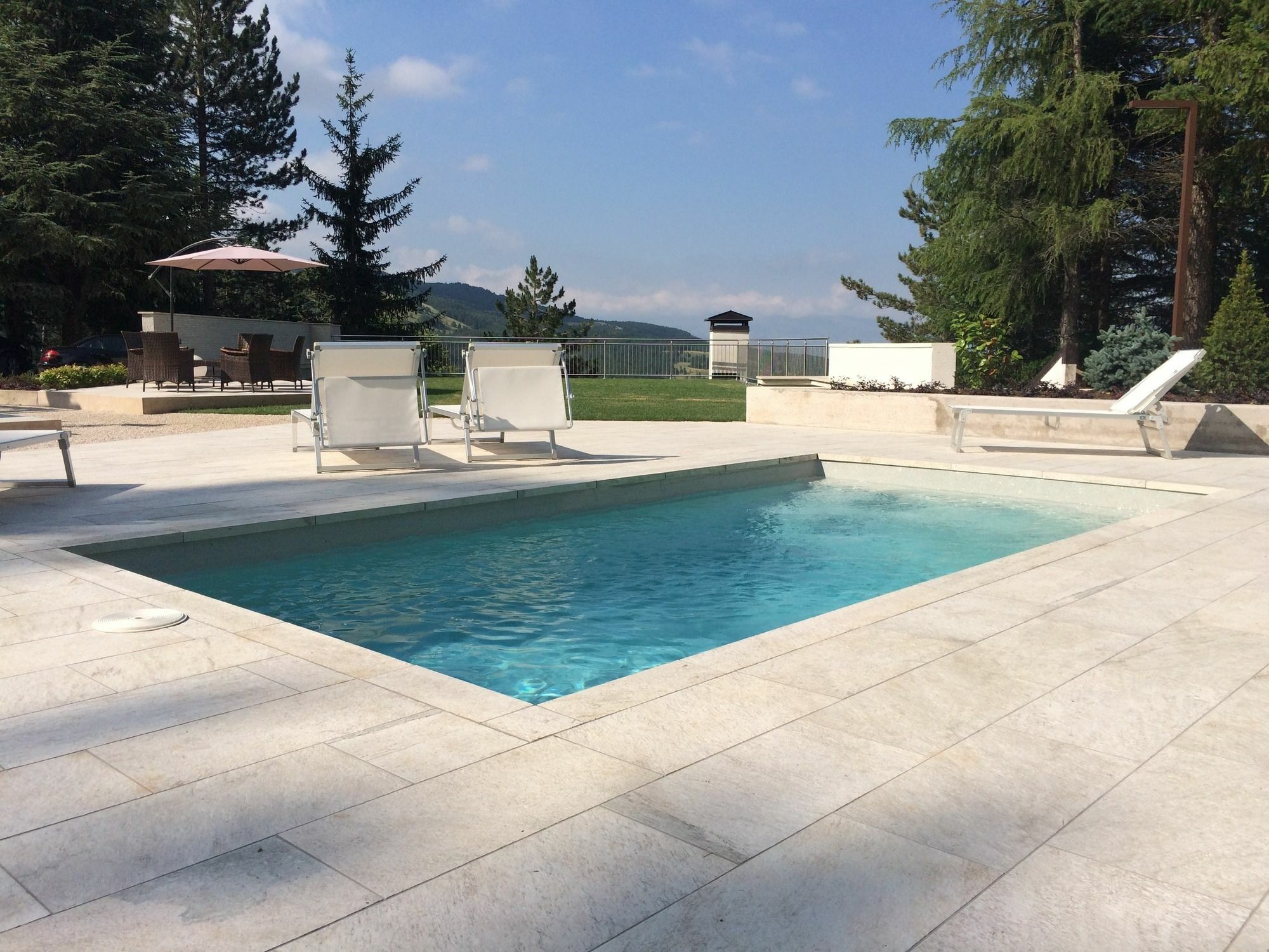 Hotel Nido Dell'Aquila アッセルジ エクステリア 写真